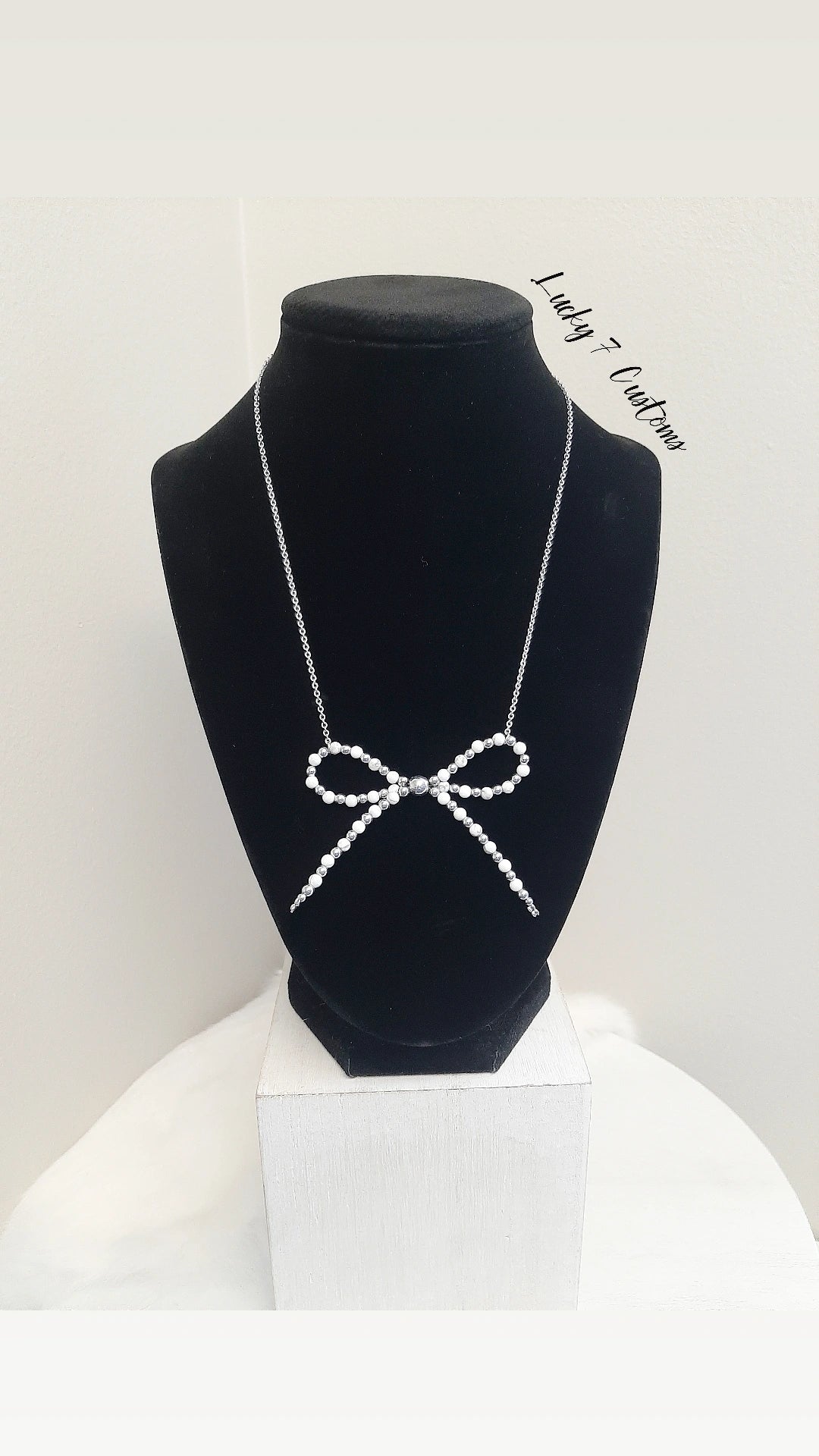 The Bow on Chain - Drop 1