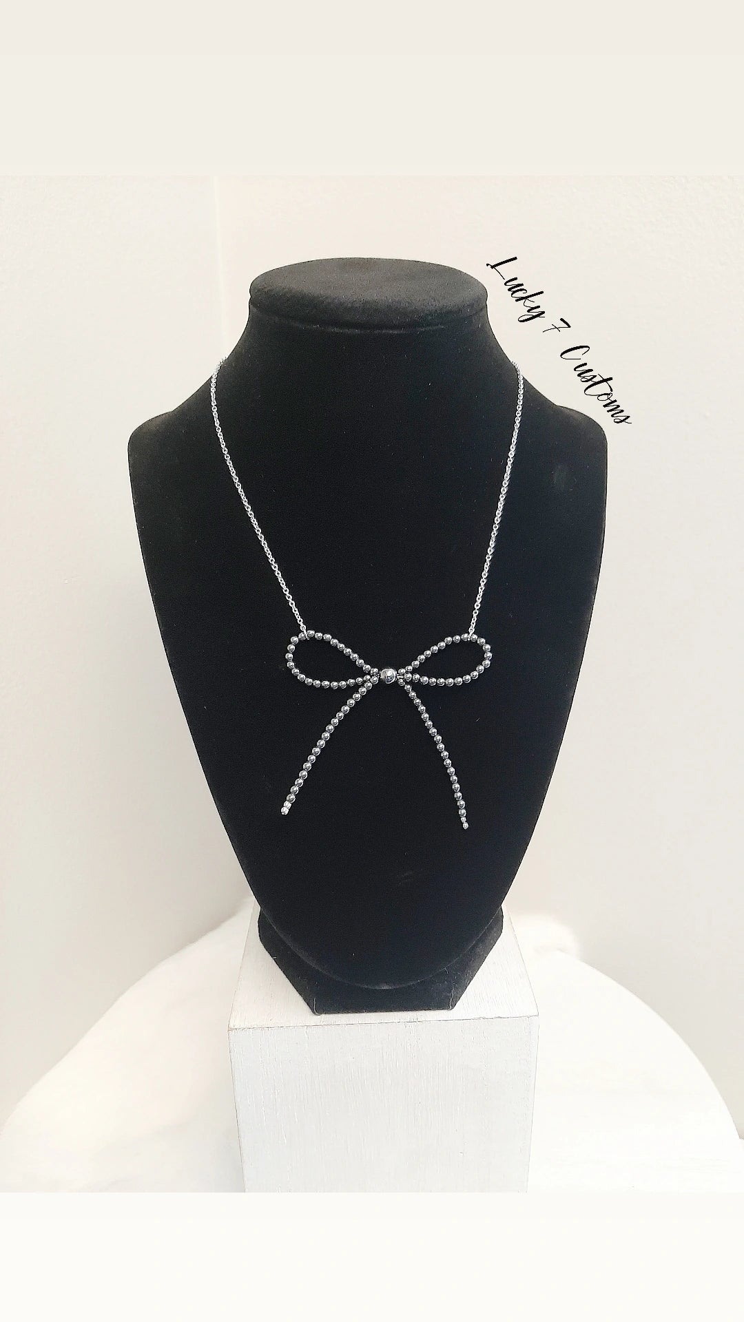 The Bow on Chain - Drop 1