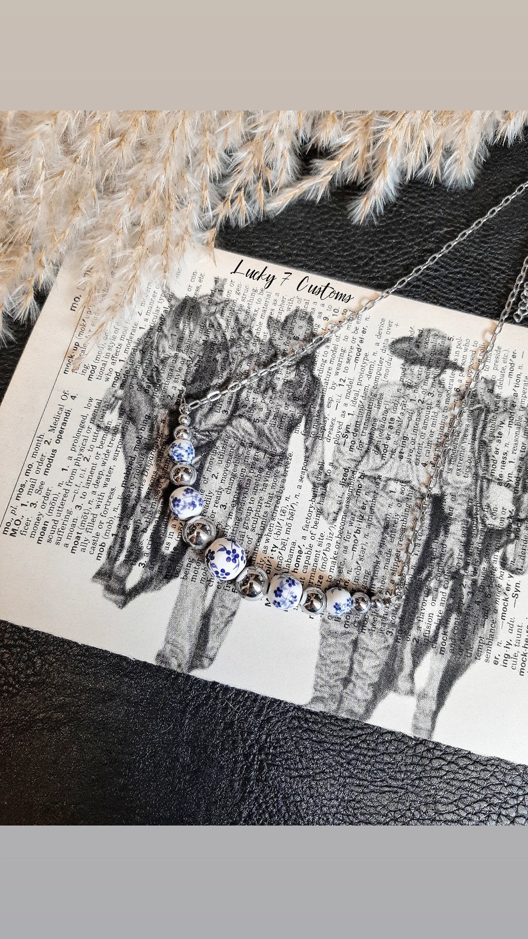 The Graduated Floral Laurel Stack